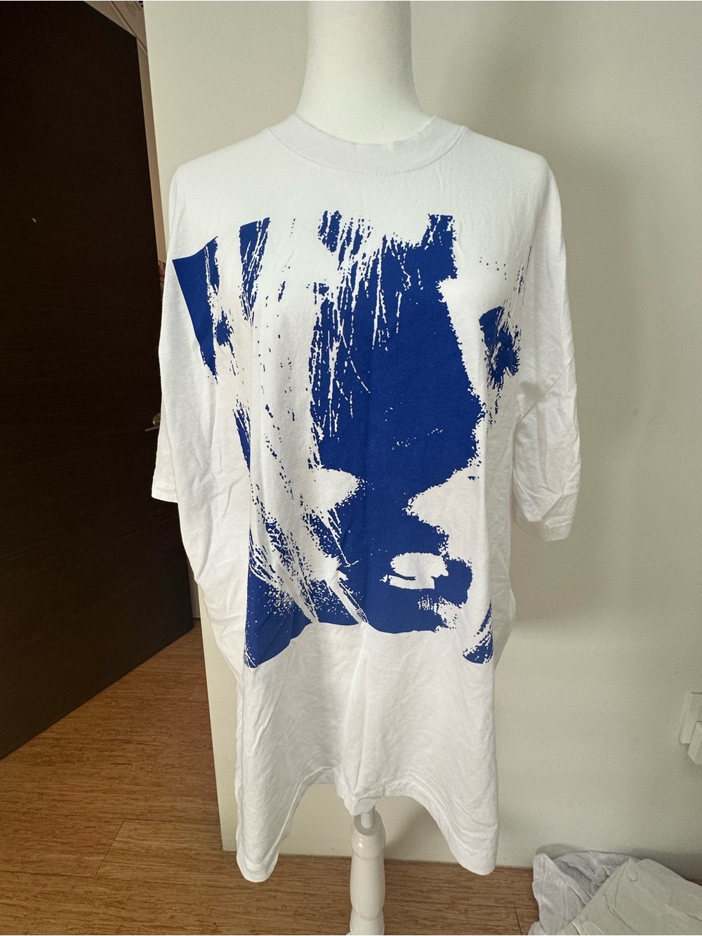 Renee Rapp Coachella Los Angeles Apparel White Short Sleeve Tee XL Snow Angel
